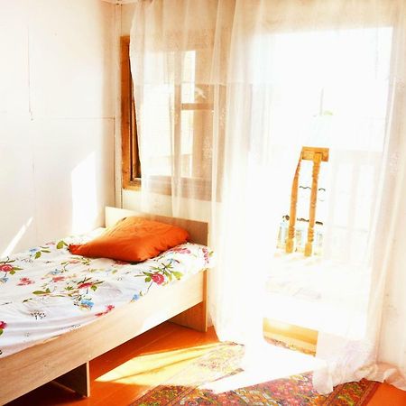 Guesthouse Bermet Tong Buitenkant foto
