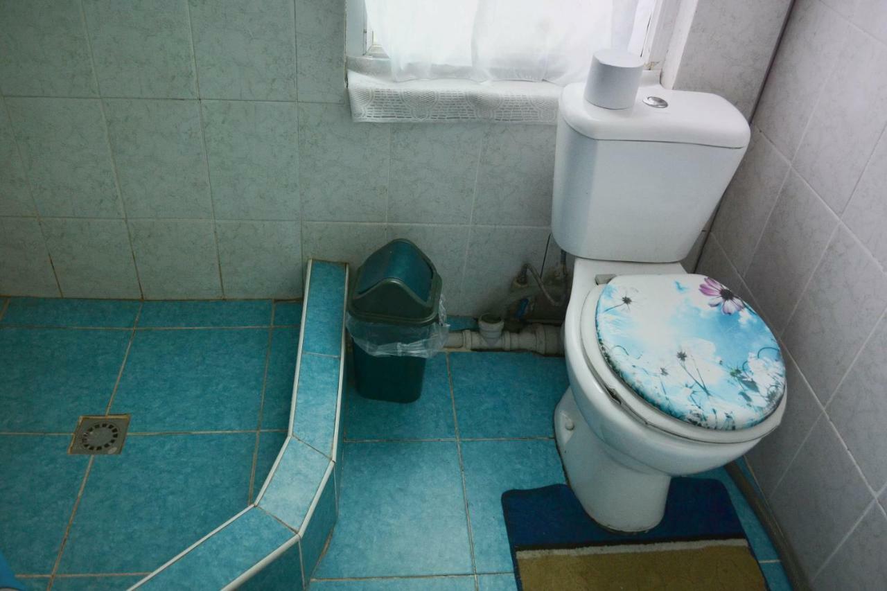 Guesthouse Bermet Tong Buitenkant foto